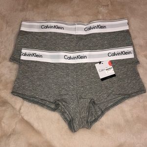 CALVIN KLEIN BOYSHORT SET